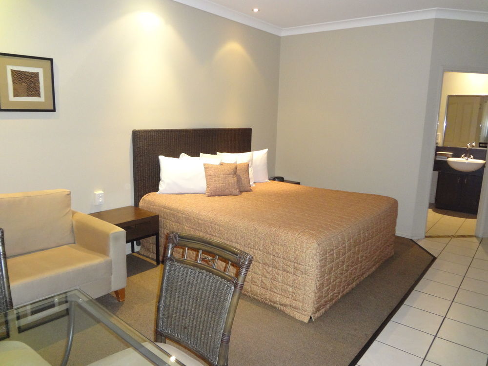 Best Western Bungil Creek Motel Roma Extérieur photo