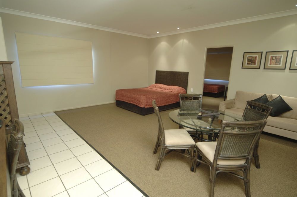 Best Western Bungil Creek Motel Roma Extérieur photo